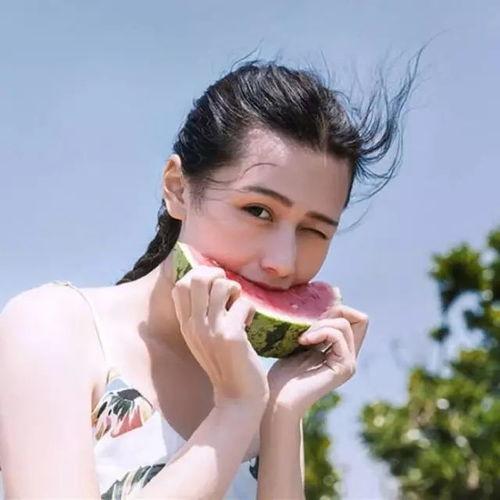娱乐吃瓜君亚裔女性